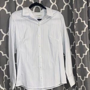 Banana Republic ladies Button-Up blouse